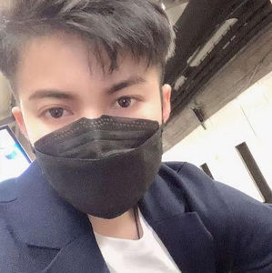 Meet your Posher, Yishuang